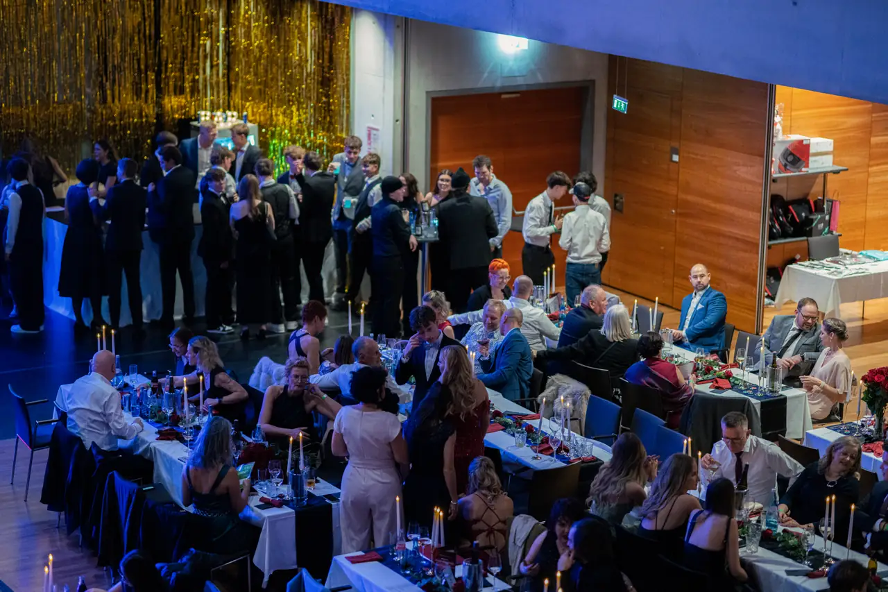 Impression vom Maturaball 2025 der HAK Zell am See, Foto 100