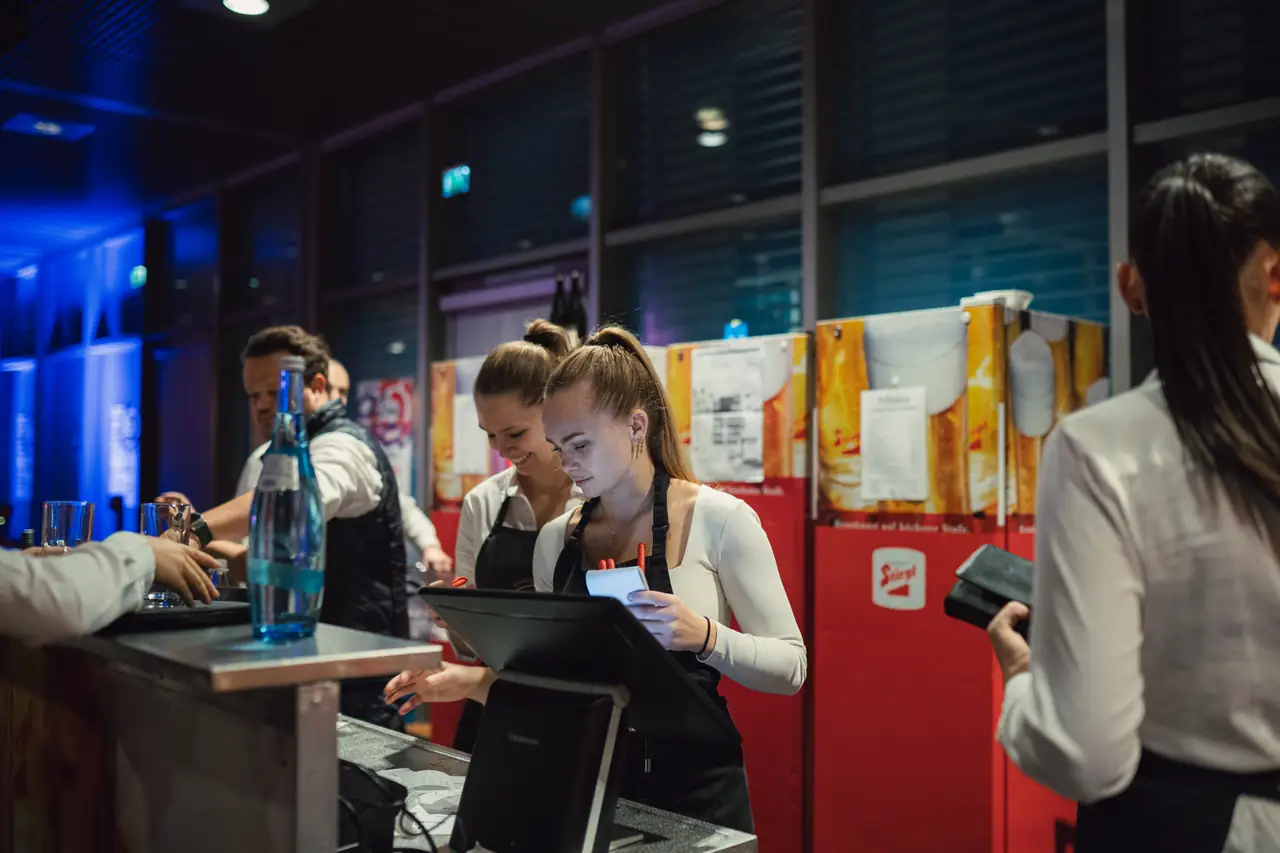 Impression vom Maturaball 2025 der HAK Zell am See, Foto 170